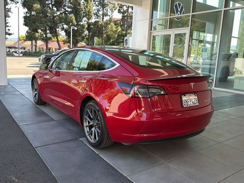 Used 2020 Tesla Model 3 Performance AWD/4WD image 7