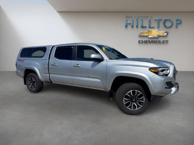 Used 2023 Toyota Tacoma TRD Sport w/ Technology Package AWD/4WD image 2