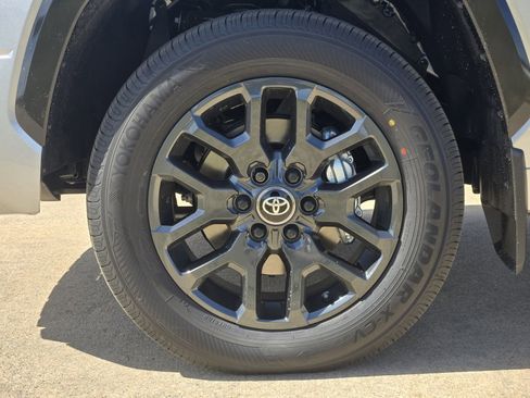 New 2026 Toyota Tundra Platinum image 11