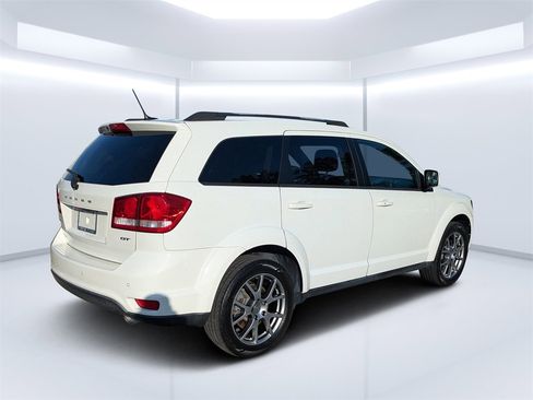 Used 2017 Dodge Journey GT image 3