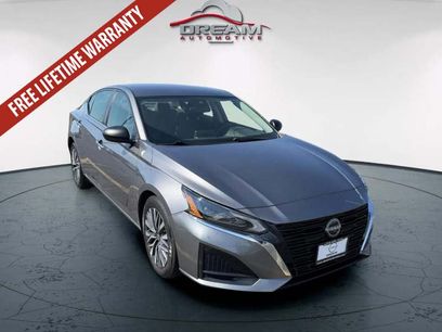 Used 2024 Nissan Altima 2.5 SV