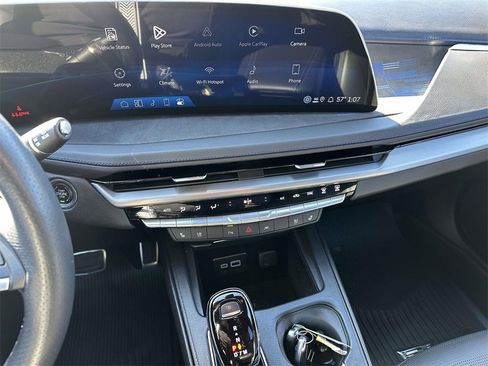 Used 2024 Cadillac XT4 Sport image 17