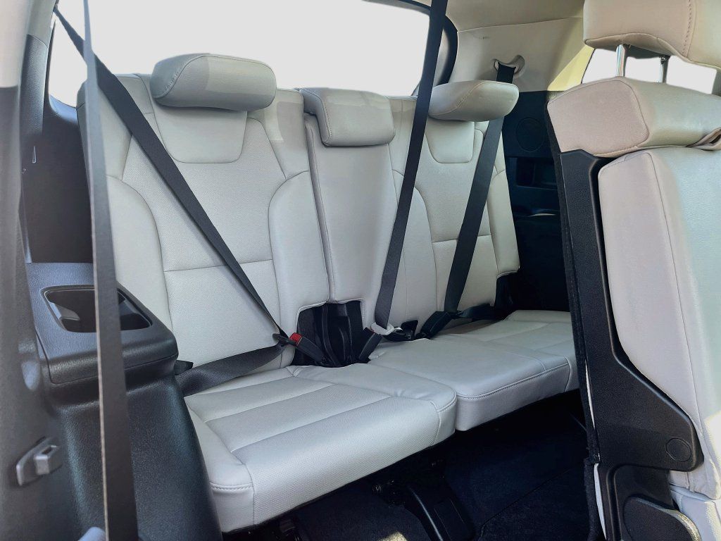 Used 2025 Kia Telluride EX AWD/4WD image 27
