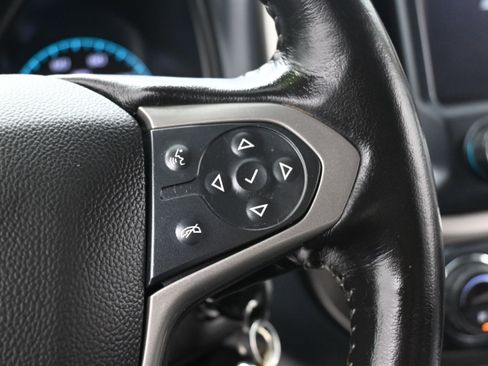 Used 2022 Chevrolet Colorado Z71 AWD/4WD image 22