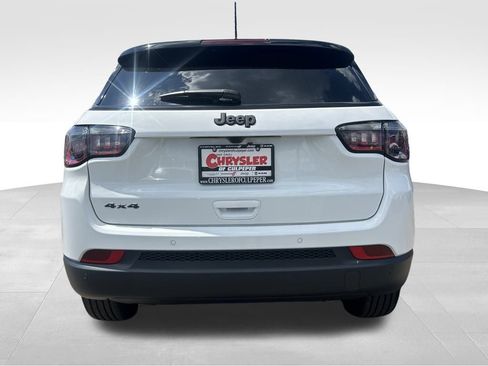 New 2025 Jeep Compass Limited w/ Sun & Sound Group image 6