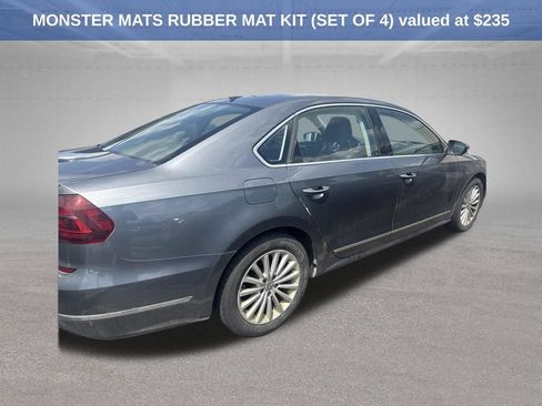 Used 2017 Volkswagen Passat 1.8T SE w/ SE Lighting Package FWD image 4
