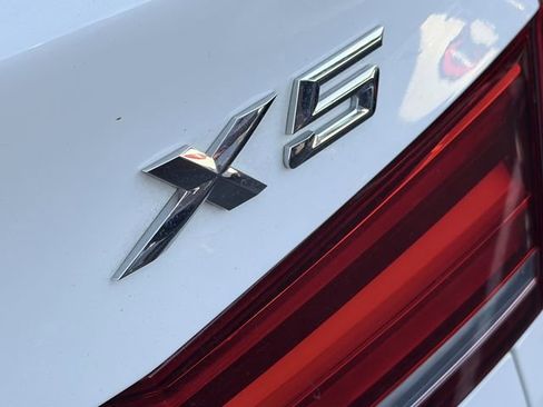 Used 2018 BMW X5 xDrive35i w/ M Sport Package image 12