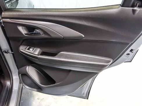 Certified 2025 Chevrolet TrailBlazer RS w/ Driver Confidence Package FWD image 28