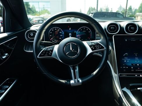 Used 2023 Mercedes-Benz C 300 Sedan image 12