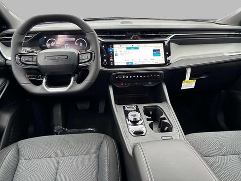 New 2026 Jeep Cherokee Laredo AWD/4WD image 4