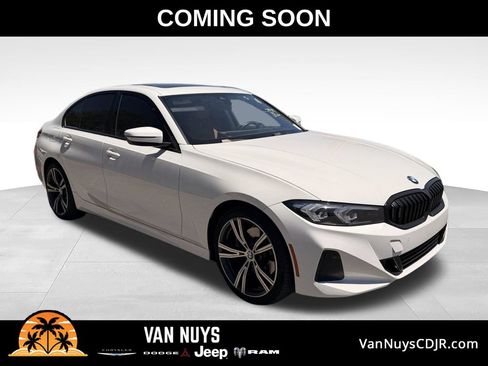 Used 2023 BMW 330i Sedan w/ Convenience Package RWD image 1