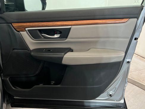 Used 2022 Honda CR-V Touring image 22