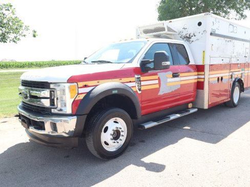 Used 2017 Ford F550 4x4 SuperCab Super Duty image 2