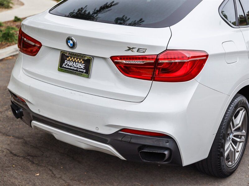 Used 2018 BMW X6 xDrive50i AWD/4WD image 12