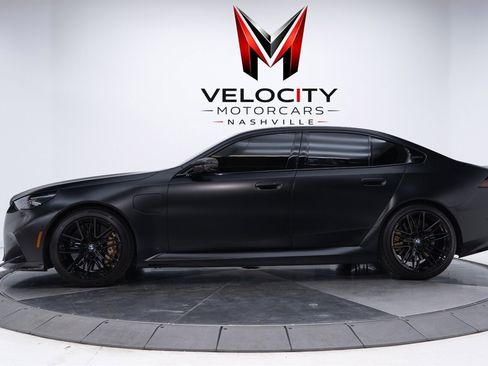 Used 2025 BMW M5 w/ Carbon Package image 9