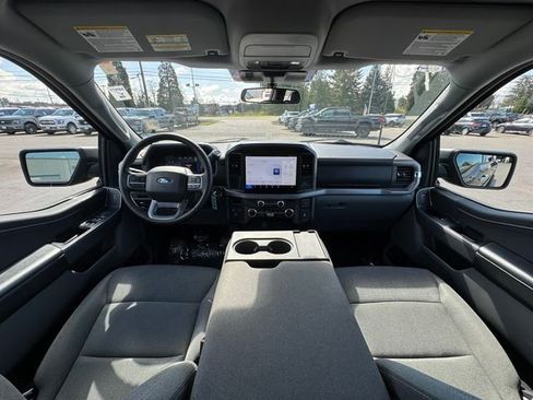 Used 2025 Ford F150 XLT w/ Equipment Group 301A Standard AWD/4WD image 18