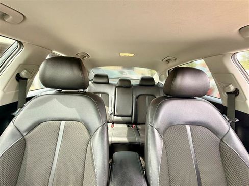 Used 2018 Kia Optima S FWD image 21