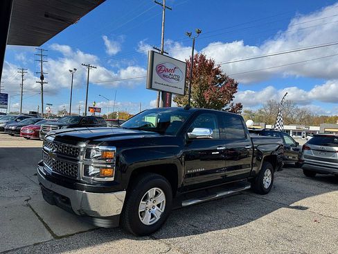 Used 2015 Chevrolet Silverado 1500 LT image 2