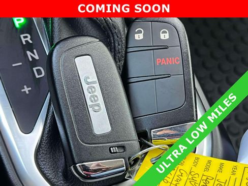 Certified 2023 Jeep Renegade Latitude AWD/4WD image 26
