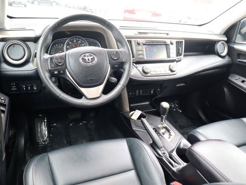 Used 2013 Toyota RAV4 Limited AWD/4WD image 17