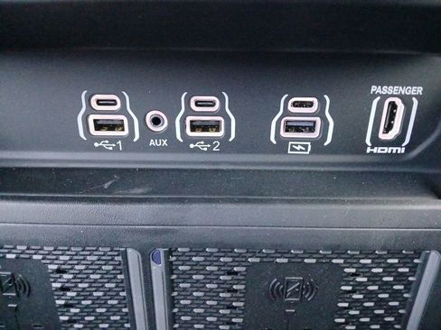 Used 2026 RAM 1500 Limited AWD/4WD image 6