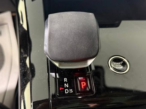 Used 2025 Land Rover Range Rover Sport Autobiography AWD/4WD image 38