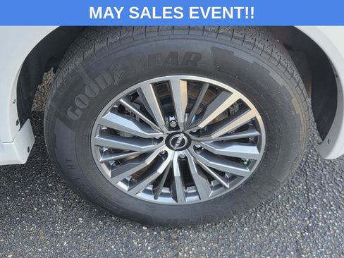 Used 2021 Nissan Armada SL w/ Captain's Chairs Package RWD image 47