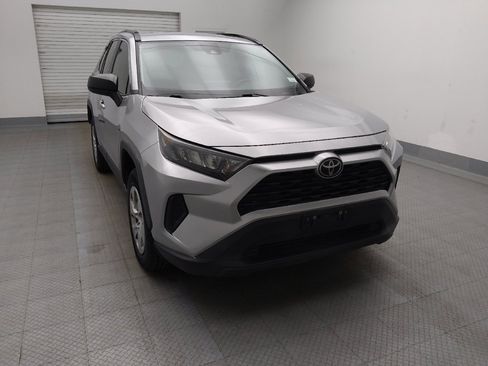 Used 2021 Toyota RAV4 LE FWD image 14