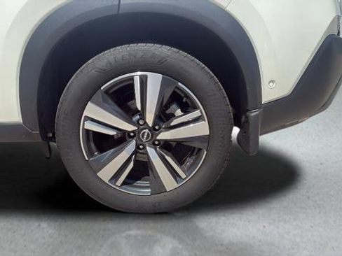 Used 2023 Nissan Rogue SL w/ SL Premium Package AWD/4WD image 37