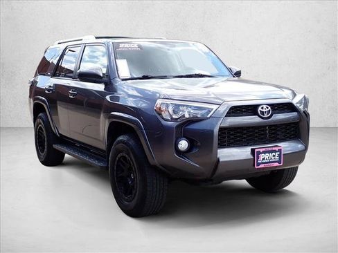 Used 2015 Toyota 4Runner SR5 AWD/4WD image 6