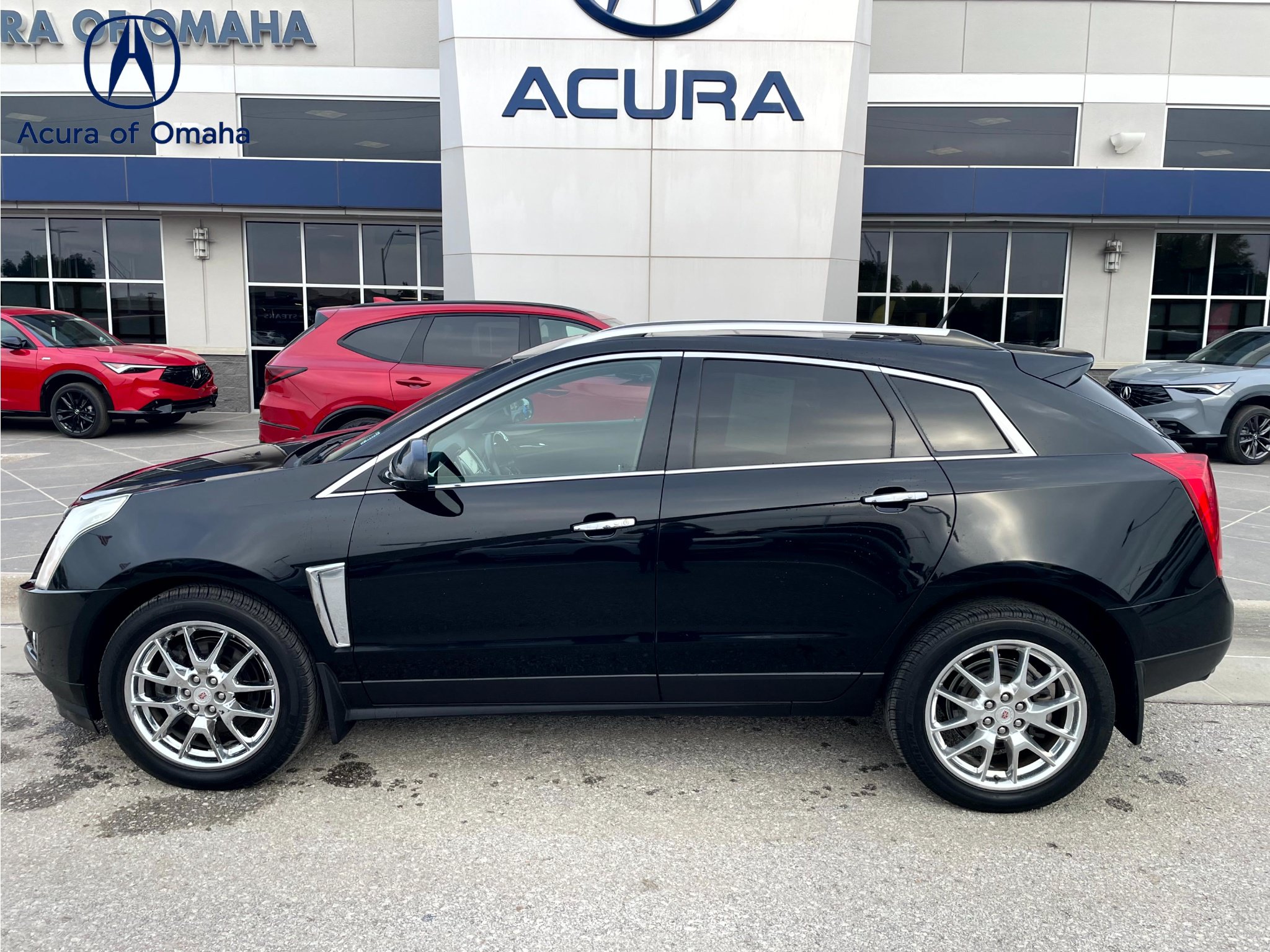 Used 2013 Cadillac SRX Performance w/ Driver Awareness Package FWD image 1