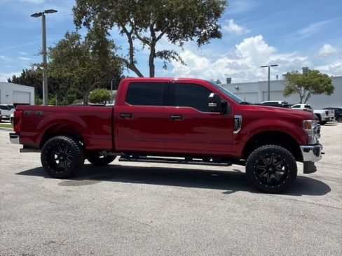 Used 2022 Ford F250 XLT AWD/4WD image 5