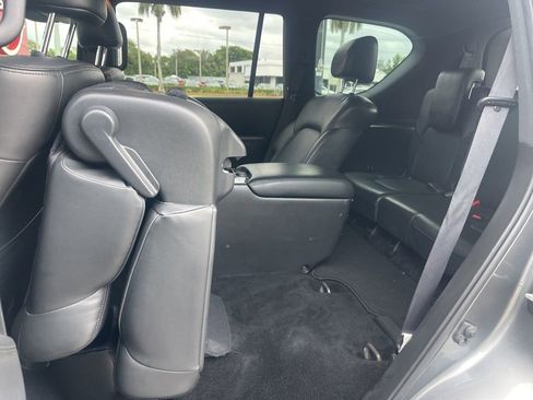 Used 2022 Nissan Armada SL w/ Midnight Edition Package image 11