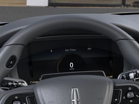 New 2026 Lincoln Corsair Grand Touring AWD/4WD image 13