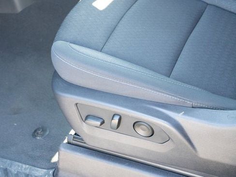 Used 2024 Chevrolet Silverado 1500 Custom image 27