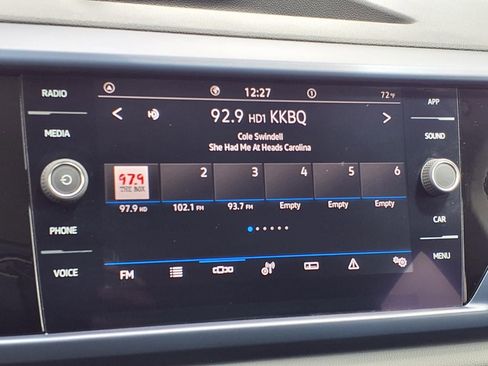 Used 2022 Volkswagen Taos SE image 22