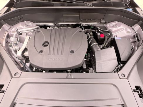 New 2026 Volvo XC90 B5 Ultra w/ Protection Package Premier image 29