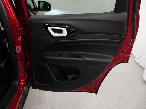 New 2026 Jeep Compass Latitude image 31