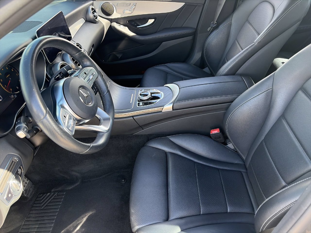 Used 2021 Mercedes-Benz C 300 Sedan image 18