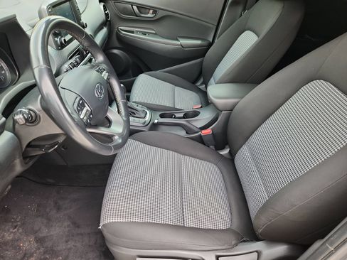Used 2021 Hyundai Kona SEL FWD image 10