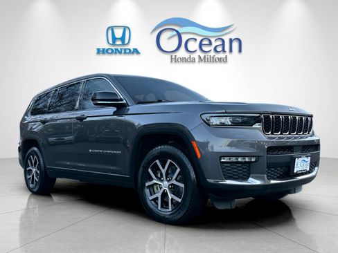Used 2023 Jeep Grand Cherokee L Limited w/ Trailer Tow Group (B) image 7