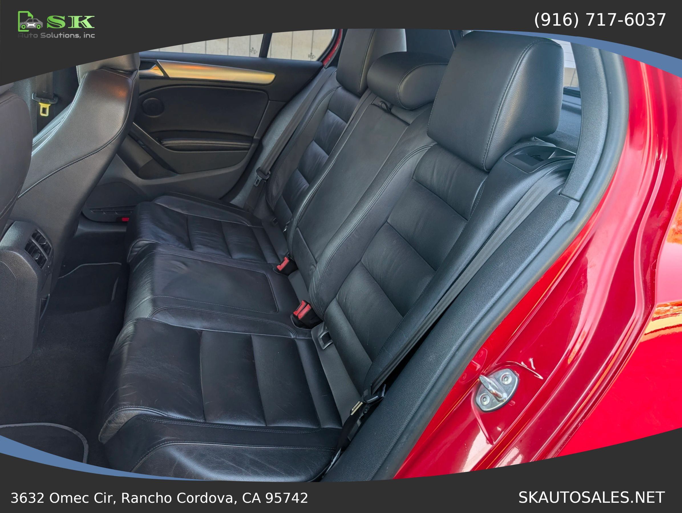 Used 2013 Volkswagen Golf R 4-Door AWD/4WD image 34