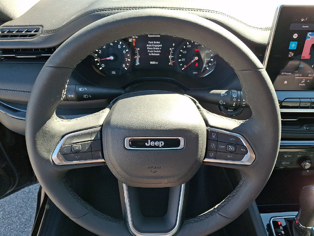 Certified 2026 Jeep Compass Limited AWD/4WD image 18