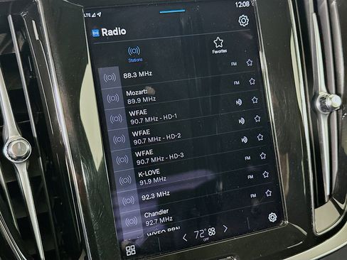 Used 2024 Volvo S60 B5 Core image 21