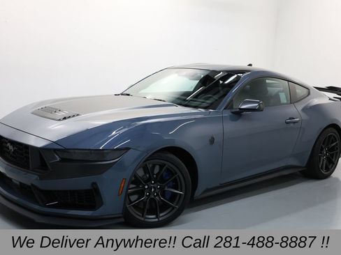 Used 2024 Ford Mustang Dark Horse w/ Dark Horse Handlin Package RWD image 3