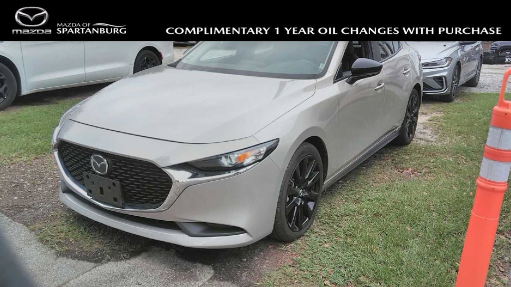 Used 2024 MAZDA MAZDA3 s FWD image 1