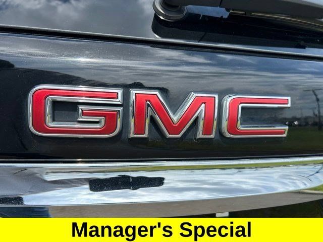 Used 2024 GMC Terrain SLE w/ Driver Convenience Package FWD image 50