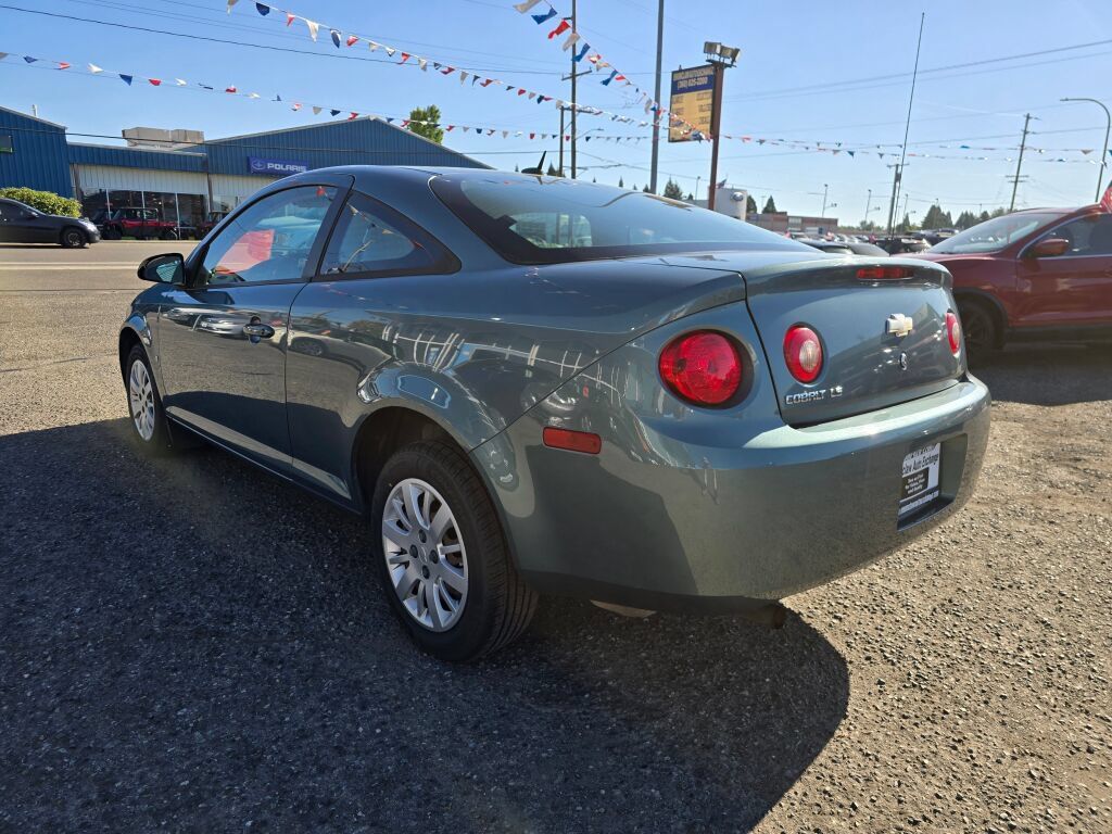 Used 2009 Chevrolet Cobalt LS FWD image 5