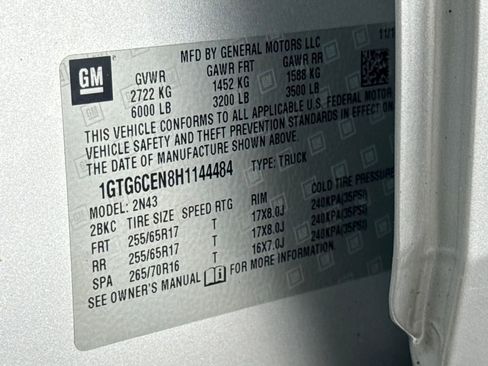 Used 2017 GMC Canyon SLE w/ All Terrain Package image 30