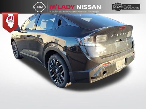New 2026 Nissan Leaf Platinum+ image 5